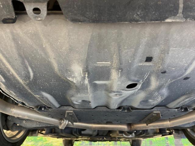 クラウン ２．５アスリート　アニバーサリーエディション　モデリスタエアロ　サンルーフ　メーカーナビ　バックカメラ　禁煙車　レザーシート　前席シートヒーター　スマートキー　ＨＩＤヘッド　ビルトインＥＴＣ　クルコン　純正１８インチアルミ　オートライト（19枚目）