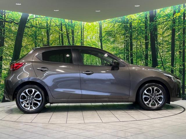 デミオ XDツーリング メーカーナビ バックカメラ 衝突被害軽減システム 禁煙車 スマートキー LEDヘッド ビルトインETC クルコン 純正16インチアルミ オートライト オートエアコン(47枚目)