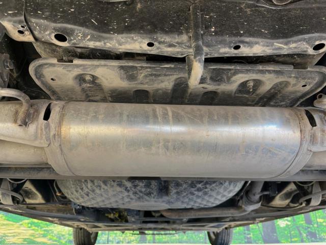 コペン ローブ　ＳＤナビ　バックカメラ　禁煙車　スマートキー　ＬＥＤヘッド　純正１６インチアルミ　シートヒーター　オートライト　オートエアコン　ＥＴＣ　Ｂｌｕｅｔｏｏｔｈ　ＣＤ／ＤＶＤ再生　フルセグ（19枚目）