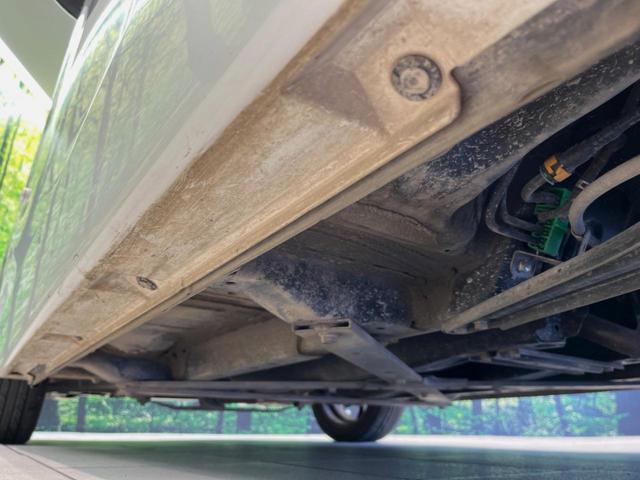 コペン ローブ　ＳＤナビ　バックカメラ　禁煙車　スマートキー　ＬＥＤヘッド　純正１６インチアルミ　シートヒーター　オートライト　オートエアコン　ＥＴＣ　Ｂｌｕｅｔｏｏｔｈ　ＣＤ／ＤＶＤ再生　フルセグ（44枚目）