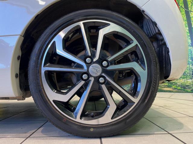 コペン ローブ　ＳＤナビ　バックカメラ　禁煙車　スマートキー　ＬＥＤヘッド　純正１６インチアルミ　シートヒーター　オートライト　オートエアコン　ＥＴＣ　Ｂｌｕｅｔｏｏｔｈ　ＣＤ／ＤＶＤ再生　フルセグ（48枚目）