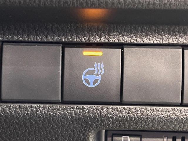 ＲＡＶ４ ハイブリッドアドベンチャー　純正９型ディスプレイオーディオ　全周囲カメラ　衝突被害軽減システム　レーダークルーズ　禁煙　電動リアゲート　前席シートエアコン　パワーシート　コーナーセンサー　スマートキー　ＬＥＤヘッド　ドラレコ（7枚目）