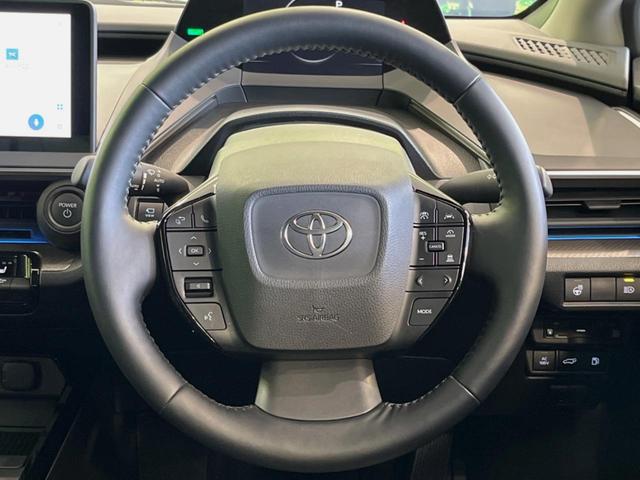 プリウス Z パノラマルーフ ナビ付12.3型ディスプレイオーディオ 全周囲カメラ 100V電源 衝突被害軽減システム レーダークルーズ 禁煙 電動リアゲート 前席シートエアコン パワーシート ETC2.0(11枚目)