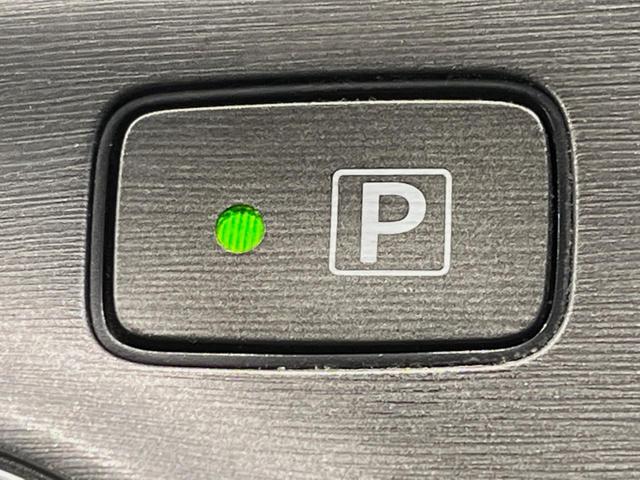 プリウス S 純正8型ナビ バックカメラ 禁煙車 スマートキー HIDヘッド ビルトインETC 純正15インチアルミ オートライト オートエアコン Bluetooth CD/DVD再生 フルセグ ドラレコ(22枚目)