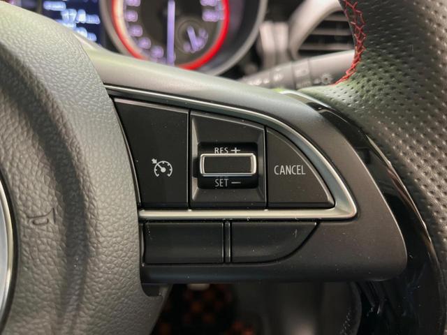 スイフトスポーツ ベースグレード　ＭＴ車　ターボ　純正ディスプレイオーディオ　禁煙車　シートヒーター　スマートキー　ＬＥＤヘッド　クルコン　純正１７インチアルミ　オートライト　オートエアコン　Ｂｌｕｅｔｏｏｔｈ　ＣＤ　ＤＶＤ再生（6枚目）