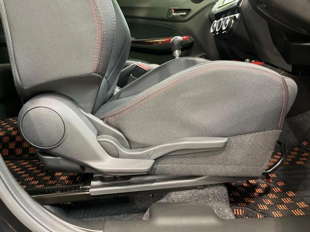 スイフトスポーツ ベースグレード　ＭＴ車　ターボ　純正ディスプレイオーディオ　禁煙車　シートヒーター　スマートキー　ＬＥＤヘッド　クルコン　純正１７インチアルミ　オートライト　オートエアコン　Ｂｌｕｅｔｏｏｔｈ　ＣＤ　ＤＶＤ再生（48枚目）