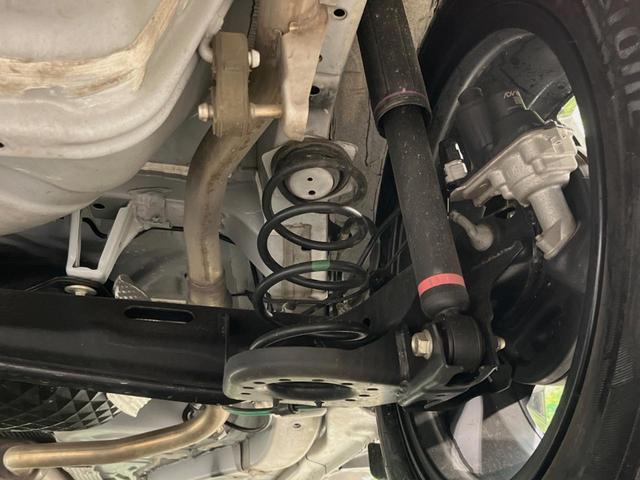 ライズ Ｚ　ＳＤナビ　全周囲カメラ　衝突被害軽減システム　レーダークルーズ　禁煙車　パワーシート　ドラレコ　コーナーセンサー　スマートキー　ＬＥＤヘッド　ＥＴＣ　純正１７インチアルミ　オートハイビーム（21枚目）