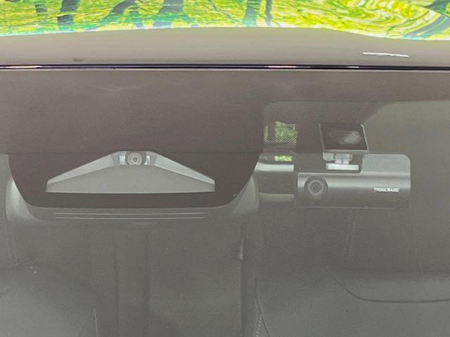 ヤリスクロス ハイブリッドＺ　純正８型ナビ　全周囲カメラ　衝突被害軽減システム　レーダークルーズ　禁煙車　ハーフレザーシート　パワーシート　コーナーセンサー　スマートキー　ＬＥＤヘッド　ビルトインＥＴＣ　純正１８インチアルミ（5枚目）