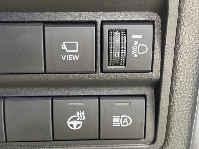 ヤリスクロス ハイブリッドＺ　純正８型ナビ　全周囲カメラ　衝突被害軽減システム　レーダークルーズ　禁煙車　ハーフレザーシート　パワーシート　コーナーセンサー　スマートキー　ＬＥＤヘッド　ビルトインＥＴＣ　純正１８インチアルミ（7枚目）