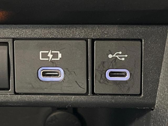 ヤリスクロス ハイブリッドＺ　純正８型ナビ　全周囲カメラ　衝突被害軽減システム　レーダークルーズ　禁煙車　ハーフレザーシート　パワーシート　コーナーセンサー　スマートキー　ＬＥＤヘッド　ビルトインＥＴＣ　純正１８インチアルミ（33枚目）