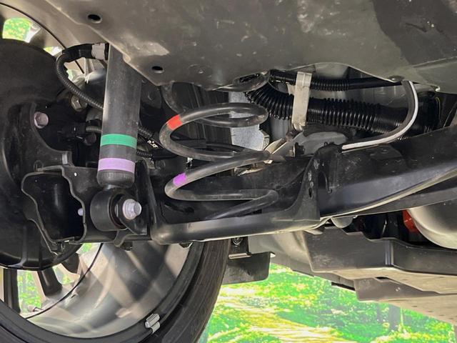 ヤリスクロス ハイブリッドＺ　純正８型ナビ　全周囲カメラ　衝突被害軽減システム　レーダークルーズ　禁煙車　ハーフレザーシート　パワーシート　コーナーセンサー　スマートキー　ＬＥＤヘッド　ビルトインＥＴＣ　純正１８インチアルミ（52枚目）