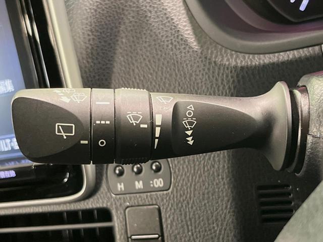 ヴォクシー ＺＳ　煌　純正９型ナビ　後席モニター　バックカメラ　両側電動ドア　衝突被害軽減システム　スマートキー　ＬＥＤヘッド　ビルトインＥＴＣ　クルコン　純正１６インチアルミ　オートハイビーム　オートライト（32枚目）