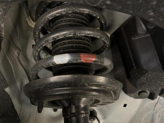 フィット ホーム　メーカー９型ナビ　全周囲カメラ　衝突被害軽減システム　レーダークルーズ　禁煙車　ハーフレザーシート　コーナーセンサー　スマートキー　ＬＥＤヘッド　ＥＴＣ２．０　オートハイビーム　車線逸脱警報（20枚目）