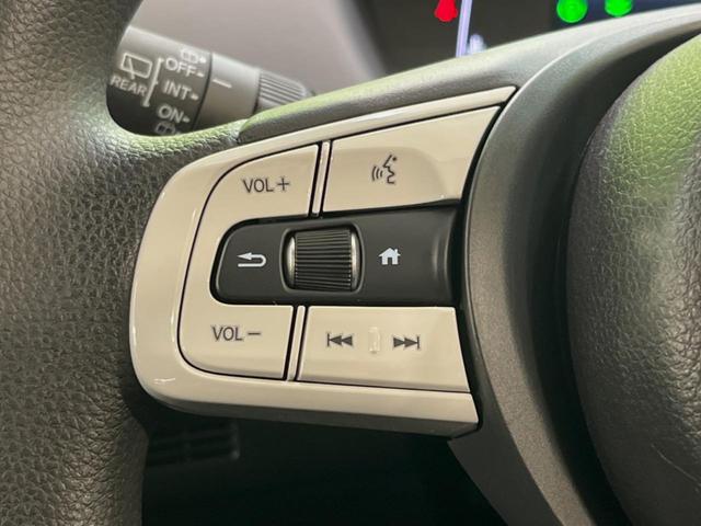 フィット ホーム　メーカー９型ナビ　全周囲カメラ　衝突被害軽減システム　レーダークルーズ　禁煙車　ハーフレザーシート　コーナーセンサー　スマートキー　ＬＥＤヘッド　ＥＴＣ２．０　オートハイビーム　車線逸脱警報（28枚目）