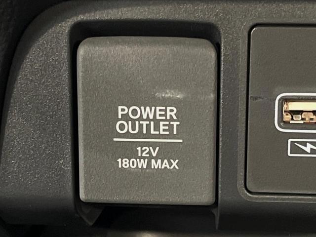 フィット ホーム　メーカー９型ナビ　全周囲カメラ　衝突被害軽減システム　レーダークルーズ　禁煙車　ハーフレザーシート　コーナーセンサー　スマートキー　ＬＥＤヘッド　ＥＴＣ２．０　オートハイビーム　車線逸脱警報（32枚目）