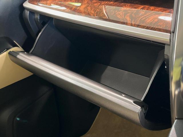 アルファード ２．５Ｘ　ツインムーンルーフ　モデリスタエアロ　ＢＩＧ－Ｘ１１型ナビ　バックカメラ　両側電動ドア　衝突被害軽減システム　レーダークルーズ　禁煙車　コーナーセンサー　スマートキー　ＬＥＤヘッド　ＥＴＣ（42枚目）