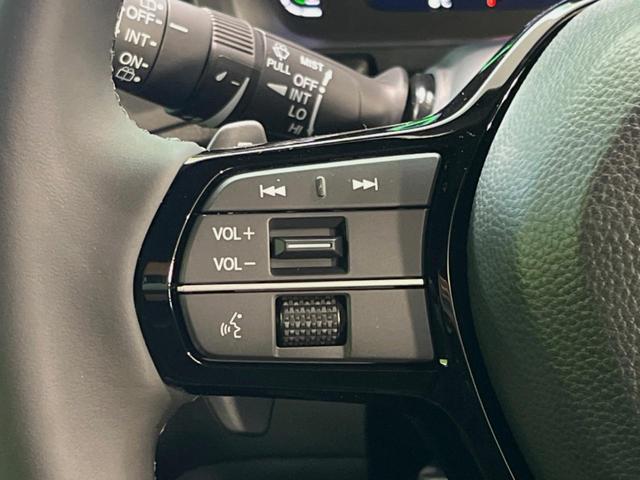 ステップワゴン ｅ：ＨＥＶスパーダ　登録済未使用車　ホンダセンシング　アダプティブクルーズ　両側電動スライドドア　純正１１型ナビ　バックカメラ　フルセグ　Ｂｌｕｅｔｏｏｔｈ　電動リアゲート　禁煙車　ＬＥＤヘッド／フォグ　スマートキー（33枚目）