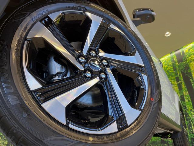 �y�����P�V�C���`�A���~�z�C�[���z�O�ςɃ}�b�`���������A���~�z�C�[���𑕒����Ă���܂��B�e��ЊO�A���~�z�C�[����A�X�^�b�h���X�^�C�����戵�����Ă���܂��B���񂲑��k����������