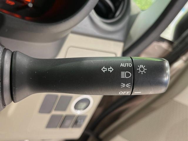 ステラ Lリミテッド 純正ナビ スマートキー LEDヘッド ETC 純正14インチアルミ オートライト オートエアコン Bluetooth CD/DVD再生 フルセグ ドラレコ アイドリングストップ ドアバイザー(5枚目)