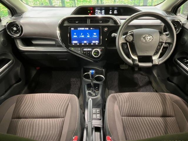 アクア G 純正9型ナビ バックカメラ 衝突被害軽減システム 禁煙車 コーナーセンサー スマートキー クルコン 純正15インチアルミ オートハイビーム オートライト オートエアコン Bluetooth ドラレコ(2枚目)