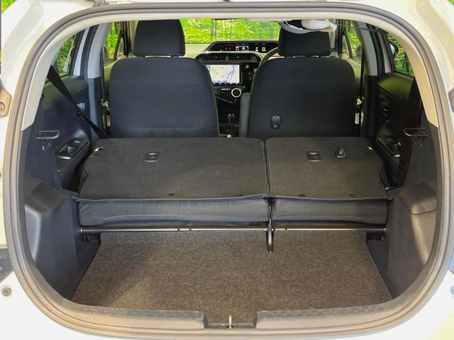 アクア Ｓスタイルブラック　純正９型ナビ　バックカメラ　衝突被害軽減システム　禁煙車　コーナーセンサー　スマートキー　ＬＥＤヘッド　ビルトインＥＴＣ　オートハイビーム　オートライト　オートエアコン　Ｂｌｕｅｔｏｏｔｈ　ドラレコ（10枚目）