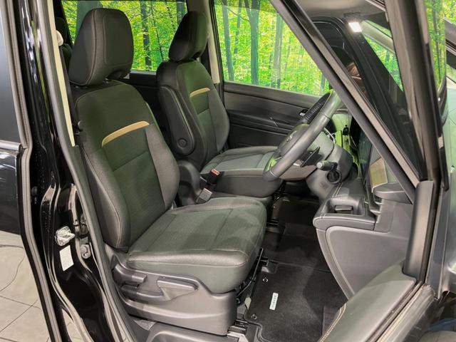 セレナ ハイウェイスターＶ　メーカー１２．３型ナビ　全周囲カメラ　後席モニター　両側電動ドア　衝突被害軽減システム　レーダークルーズ　禁煙車　ハーフレザーシート　コーナーセンサー　スマートキー　ＬＥＤヘッド　ＥＴＣ２．０（8枚目）