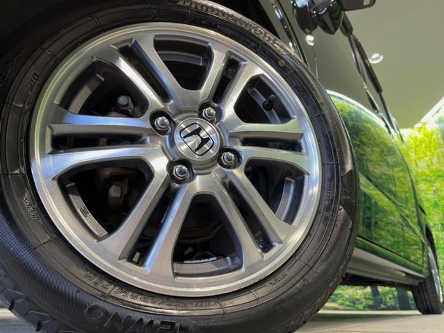 Ｎ－ＢＯＸ Ｇ　ＳＳパッケージ　ディスプレイオーディオ　バックカメラ　両側電動ドア　衝突被害軽減システム　禁煙車　スマートキー　ＨＩＤヘッド　ＥＴＣ　純正１４インチアルミ　オートライト　オートエアコン　シートヒーター（12枚目）