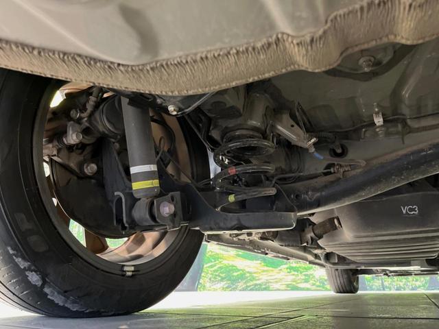 ヴォクシー S-Z 純正10型ナビ 後席モニター バックカメラ 両側電動ドア 衝突被害軽減装置 禁煙車 レーダークルーズ パワーバックドア ビルトインETC オートハイビーム シートヒーター デュアルオートエアコン(22枚目)