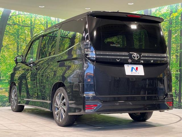 ヴォクシー S-Z 純正10型ナビ 後席モニター バックカメラ 両側電動ドア 衝突被害軽減装置 禁煙車 レーダークルーズ パワーバックドア ビルトインETC オートハイビーム シートヒーター デュアルオートエアコン(26枚目)