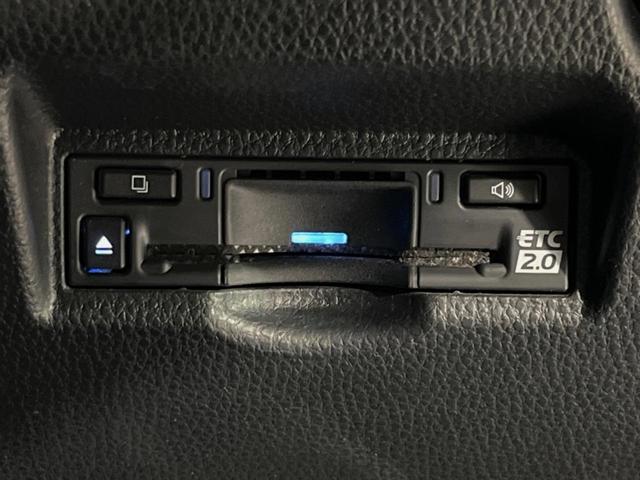 ヴォクシー S-Z 純正10型ナビ 後席モニター バックカメラ 両側電動ドア 衝突被害軽減装置 禁煙車 レーダークルーズ パワーバックドア ビルトインETC オートハイビーム シートヒーター デュアルオートエアコン(33枚目)