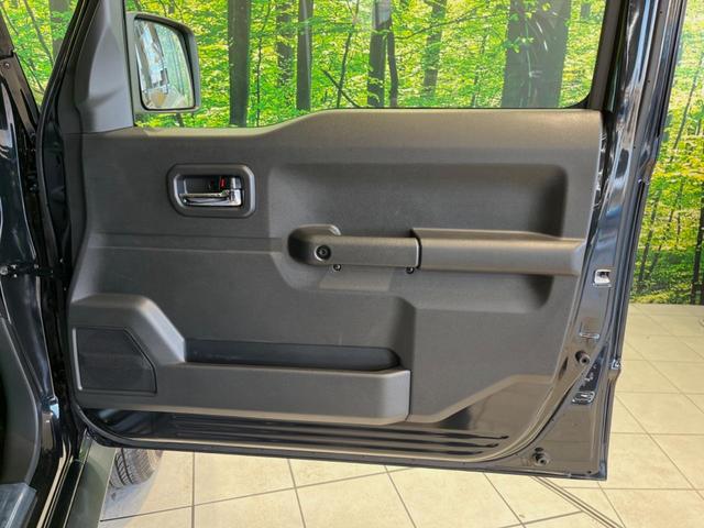 ジムニーノマド ＦＣ　登録済未使用車　衝突被害軽減システム　レーダークルーズ　スマートキー　ＬＥＤヘッド　純正１５インチアルミ　オートハイビーム　車線逸脱警報　オートライト　オートエアコン　シートヒーター　フォグライト（44枚目）