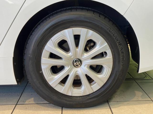 プリウス Ｓ　メモリーナビ　バックカメラ　衝突被害軽減システム　レーダークルーズ　禁煙車　スマートキー　ＬＥＤヘッド　ＥＴＣ　純正１５インチアルミ　オートハイビーム　車線逸脱警報　オートライト　ドラレコ（52枚目）