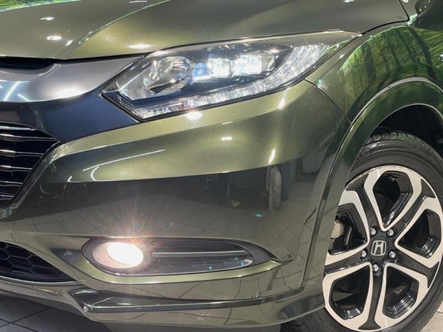 ヴェゼル ハイブリッドＺ　純正ＳＤナビ　バックカメラ　衝突被害軽減システム　禁煙車　ハーフレザーシート　シートヒーター　ドラレコ　スマートキー　ＬＥＤヘッド　ルーフレール　ＥＴＣ　クルコン　オートライト　オートエアコン（13枚目）