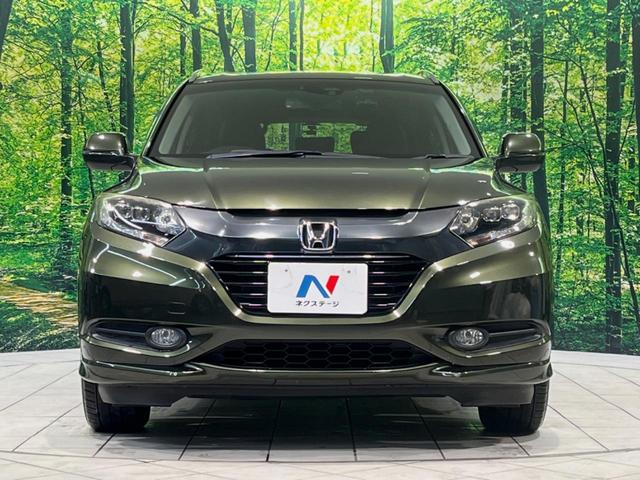 ヴェゼル ハイブリッドＺ　純正ＳＤナビ　バックカメラ　衝突被害軽減システム　禁煙車　ハーフレザーシート　シートヒーター　ドラレコ　スマートキー　ＬＥＤヘッド　ルーフレール　ＥＴＣ　クルコン　オートライト　オートエアコン（14枚目）