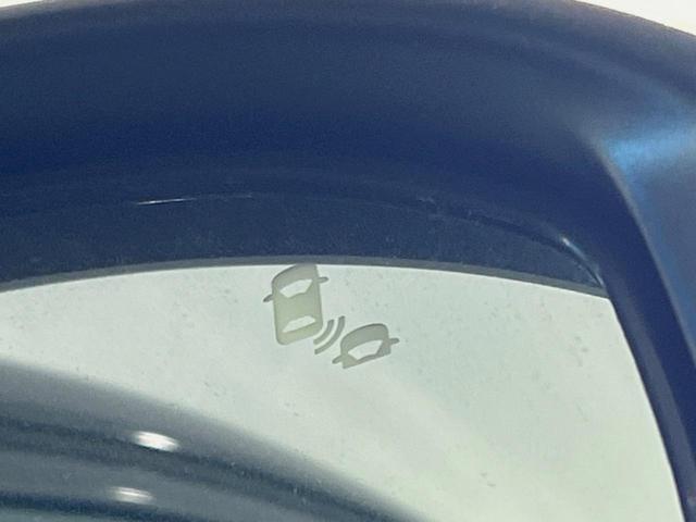 �y�u���C���h�X�|�b�g�C���t�H���[�V�����z���s���A�h�A�~���[�̎��p�ɂȂ�₷���ӏ��Ɍ㑱�Ԃ��ڋ߂���ƃT�C�h�~���[�t�߂Ɍx����\���A�h���C�o�[�ɒ��ӊ��N�����Ă���܂��B