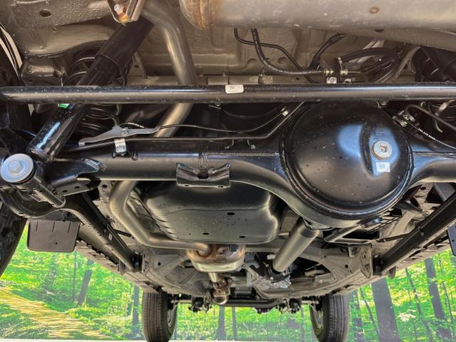 ジムニーノマド FC 登録済未使用車 衝突被害軽減システム レーダークルーズ スマートキー LEDヘッド フォグライト シートヒーター 純正15インチアルミ オートハイビーム 車線逸脱警報 オートライト オートエアコン(19枚目)