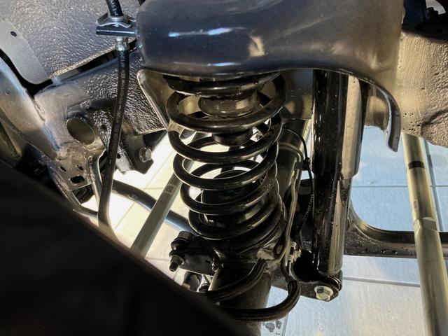 ジムニーノマド FC 登録済未使用車 衝突被害軽減システム レーダークルーズ スマートキー LEDヘッド フォグライト シートヒーター 純正15インチアルミ オートハイビーム 車線逸脱警報 オートライト オートエアコン(20枚目)