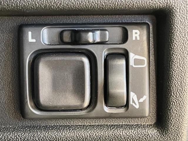 ジムニーノマド FC 登録済未使用車 衝突被害軽減システム レーダークルーズ スマートキー LEDヘッド フォグライト シートヒーター 純正15インチアルミ オートハイビーム 車線逸脱警報 オートライト オートエアコン(31枚目)