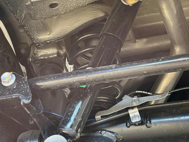 ジムニーノマド FC 登録済未使用車 衝突被害軽減システム レーダークルーズ スマートキー LEDヘッド フォグライト シートヒーター 純正15インチアルミ オートハイビーム 車線逸脱警報 オートライト オートエアコン(54枚目)