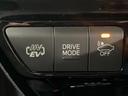 Ａユーティリティプラス　メーカーナビ　禁煙車　ＪＢＬプレミアムサウンド　レーダークルーズ　オートエアコン　オートライト　ＬＥＤヘッドライト　クリアランスソナー　フルセグＴＶ　ｂｌｕｅｔｏｏｔｈ　ＥＴＣ　スマートキー（25枚目）