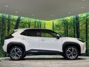 ハイブリッドＺ　ナビ付ディスプレイオーディオ　バックカメラ　レーダークルーズ　禁煙車　電動リアゲート　ハーフレザーシート　コーナーセンサー　スマートキー　ＬＥＤヘッド　オートハイビーム　車線逸脱警報　オートライト（27枚目）