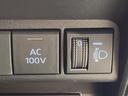 アクア Ｘ　１００Ｖ電源　純正ナビ　衝突被害軽減システム　レーダークルーズ　禁煙車　スマートキー　ＬＥＤヘッド　ビルトインＥＴＣ　オートハイビーム　車線逸脱警報　オートライト　オートエアコン　Ｂｌｕｅｔｏｏｔｈ（6枚目）