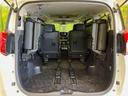 後席を格納すると、これだけの広さが!シーンに合わせたシートアレンジで、大きな荷物も積むことが出来ます♪