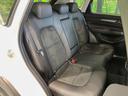 後部座席も気になるようなキズ・汚れやへたり等、大きなダメージはなく、良好な状態です。