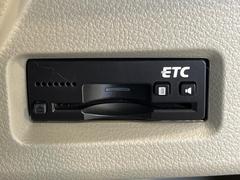 【ＥＴＣ】高速道路の料金所をストレスなく通過！話題のスポットやサービスエリアに多い「スマートIntercooler」利用時は必須のアイテムです。当店でセットアップを実施、ご納車当日からすぐにご利用いただけます！ 7