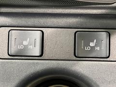 【シートヒーター】寒い日に重宝するシートヒーター！エアコンより早く温まってくれるので寒がりの人も安心ですね♪エアコンの温風は乾燥するから苦手、という方にもをおすすめです。 6