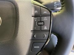 �ڥ졼�������롼������ȥ�����۹�®ƻϩ�Ǥ�Ĺ��Υ���Ԥ��ڤˡ�����ư��®�٤��ݤĥ��롼������ȥ����뤬�����ͷڸ������ƥ��Ϣ�Ȥ��������μ�ξ���Τ��Ƽִ֤��ݤĤ褦��®��Ĵ�ᤷ�Ƥ���ޤ����� 6