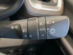 �ڥ����ȥ饤�ȡۼ�������뤵�˱����Ƽ�ư�ǥإåɥ饤�Ȥ��������������Ǥ��뵡ǽ�Ǥ����饤�Ȥ��դ�˺�졦�ä�˺��ʤɤ�̵���ʤꡢ��������ͼ�������Ԥ�¿����ȥ�ͥ��̲���������Ǥ��͢� 6