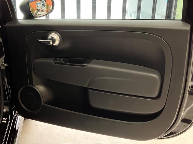 アバルト695セッタンタチンクエアニヴェルサーリオ 75周年記念車 右ハンドル 250台限定車 5MT ブレンボ ターボ(23枚目)