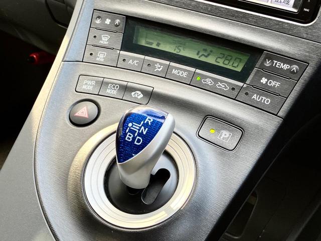 プリウス Gツーリングセレクション 純正ナビTV Bluetooth ETC クルーズコントロール キーレス(30枚目)